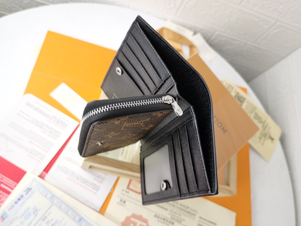 LVコピーウォレット細部ディテール